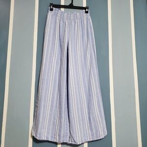 Ellen Tracy Blue and White Striped Wide Leg Pants